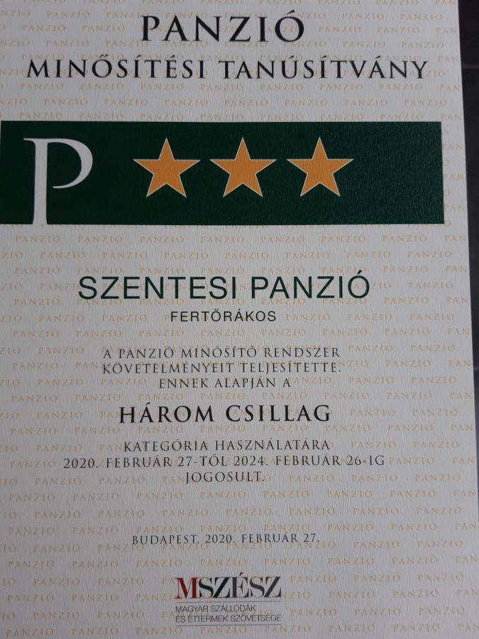 Szentesi Panzio Bed & Breakfast Fertőrákos Екстериор снимка
